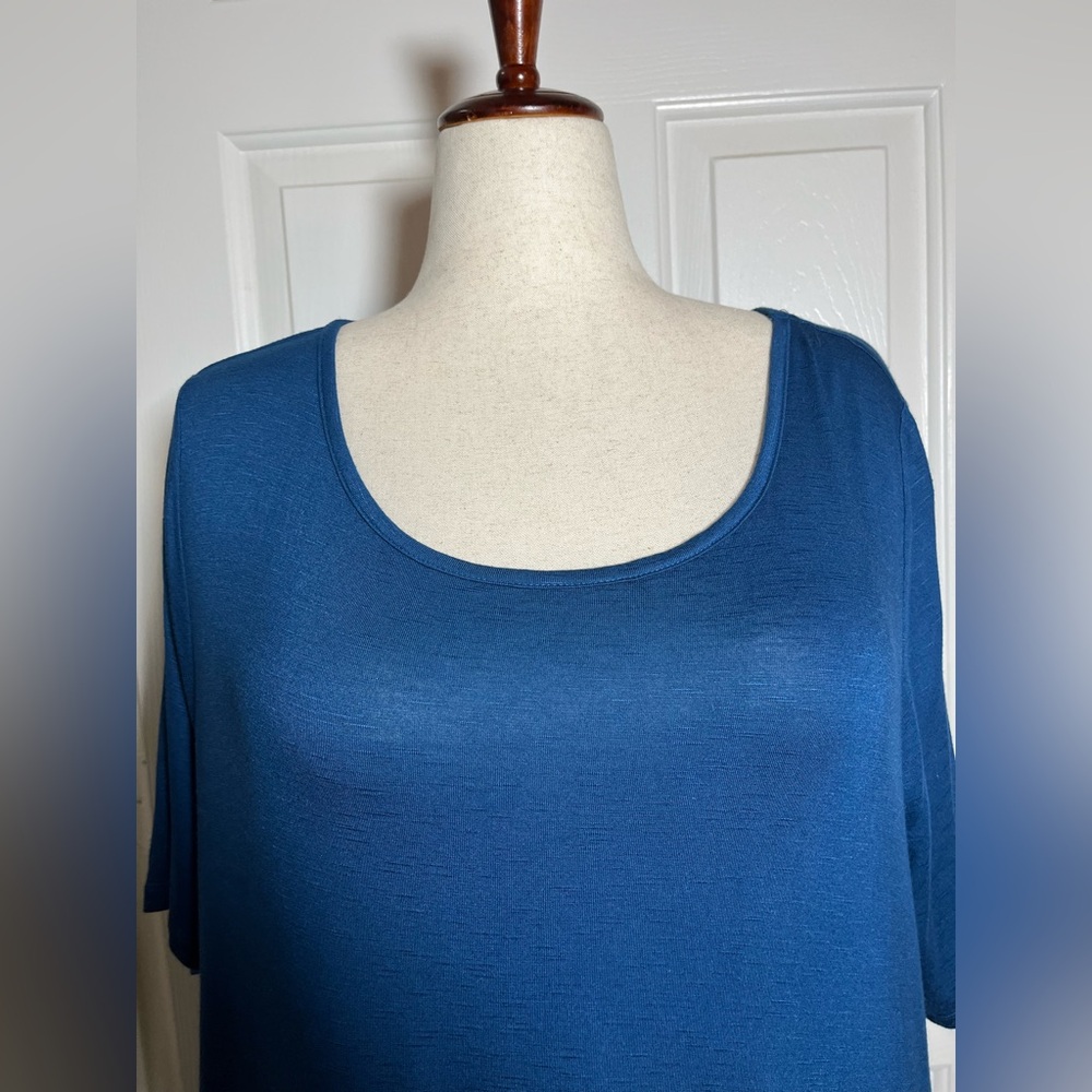 Lane Bryant Blue Asymmetrical Hem Swing Tunic Top Plus Size 18/20 - Picture 2 of 11